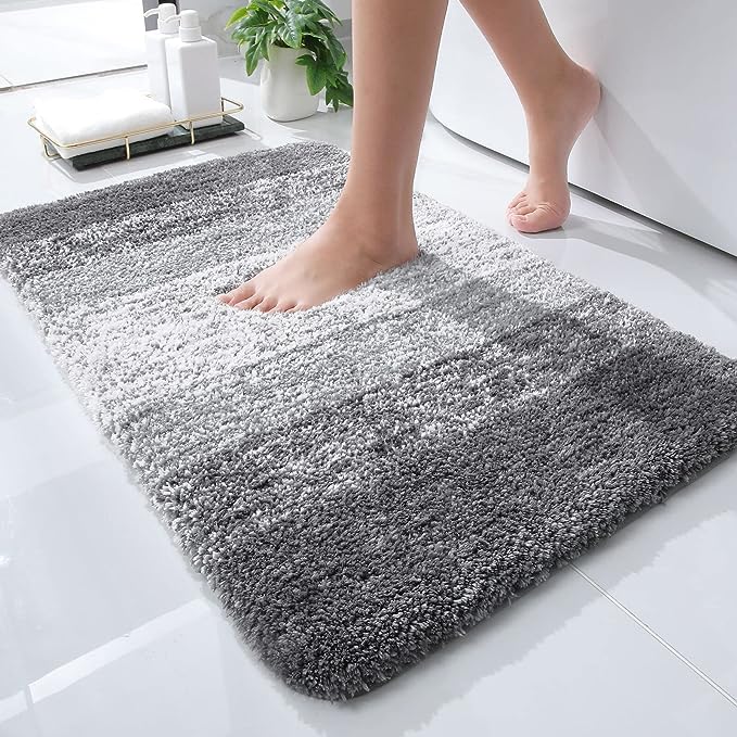 Extra Soft and Absorbent Bathroom Rug